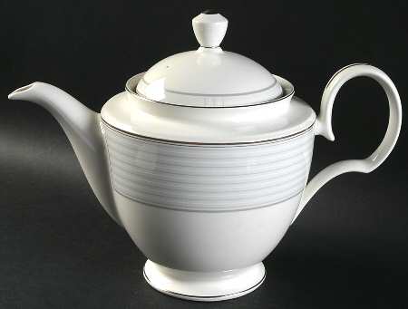 Windsor Platinum Tea/Coffee Pot & Lid