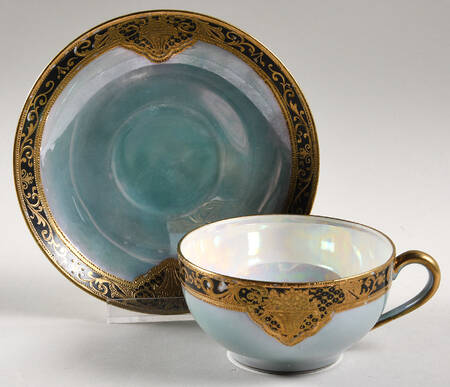 N2923 Flat Cup & Saucer Set