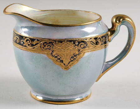 N2923 Creamer