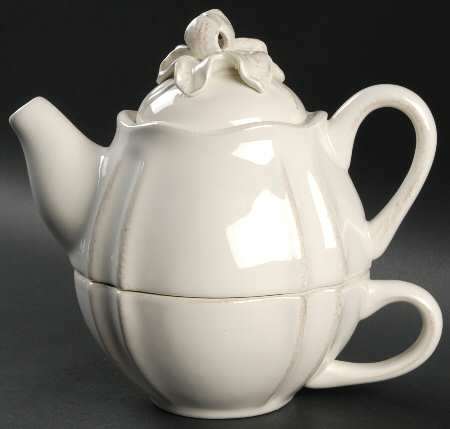 Flea Market Individual Teapot & Lid with Cup