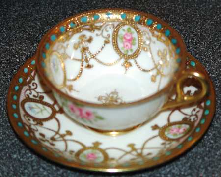 N3341 Footed Cup & Saucer Set