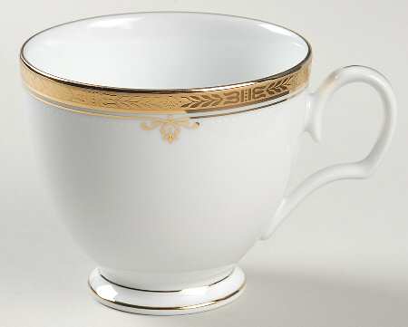 Buckingham Gold Footed Cup