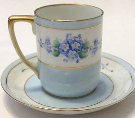 N3352 Chocolate Cup & Saucer Set