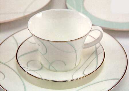 Mint Swirl Flat Cup & Saucer Set