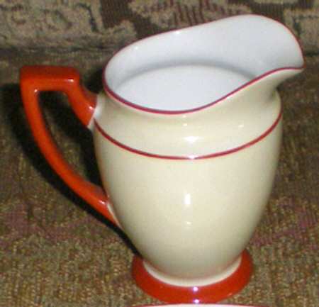 N3362 Creamer