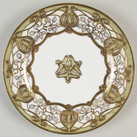 N2618 Luncheon Plate