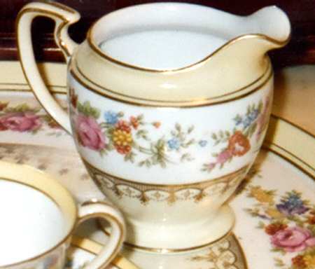 N3448 Mini Creamer