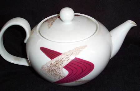 N2078 Teapot & Lid