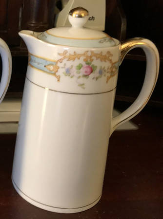 N3456 Chocolate Pot & Lid