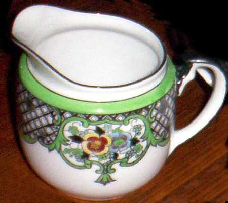 N3459 Creamer