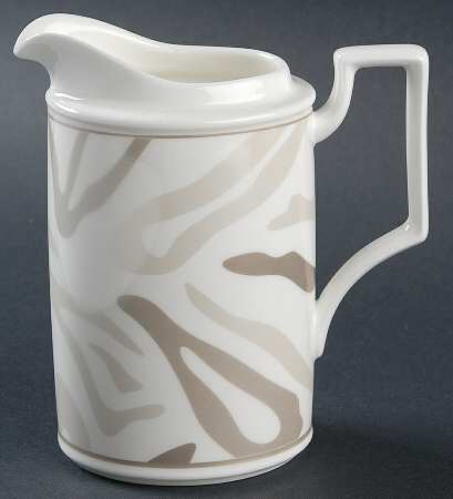 Campania Creamer