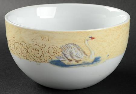 12 Days of Christmas (Gold Scrolls, No Trim) Soup/Cereal Bowl
