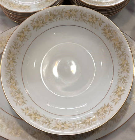 Pastorale 9" Round Vegetable Bowl