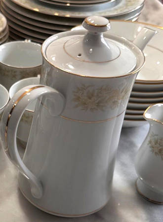Pastorale Coffee Pot & Lid