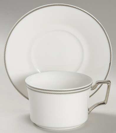 Aidan Flat Cup & Saucer Set
