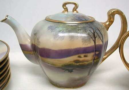 N3479 Teapot & Lid