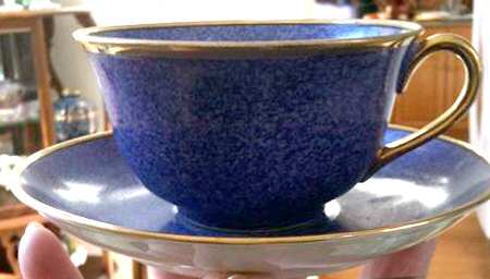 N3483 Flat Cup & Saucer Set