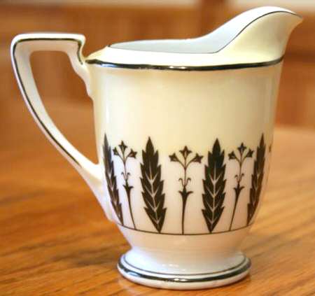 N3753 Creamer