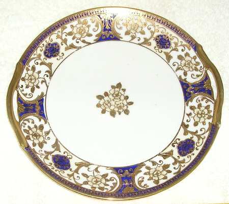 N3760 Handled Cake Plate