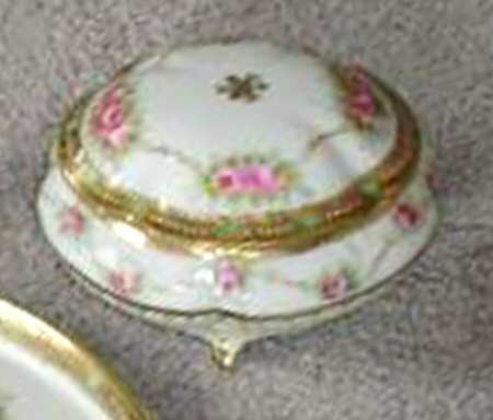 N4655 Powder Box with Lid
