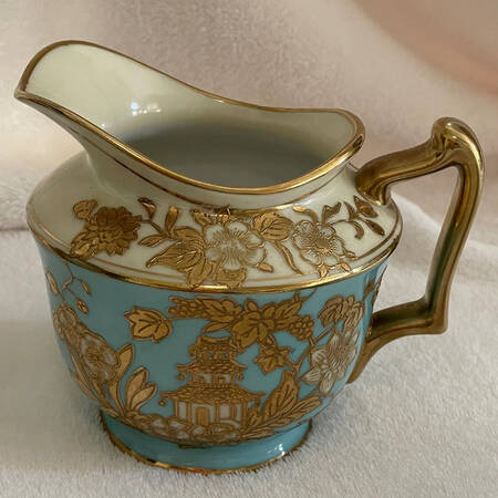 N3540 Creamer