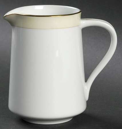 N3567 Creamer