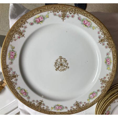 N3568 12" Chop Plate (Round Platter)
