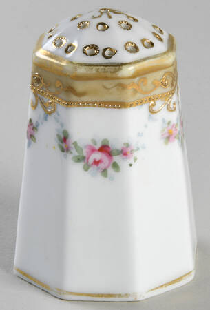 N3568 Pepper Shaker