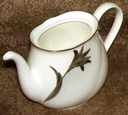 Night Line by Noritake