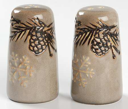 Pine Retreat Ivory Salt & Pepper Set