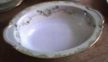 NAT62 9" Oval Vegetable Bowl