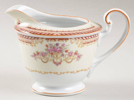 N3545 Creamer