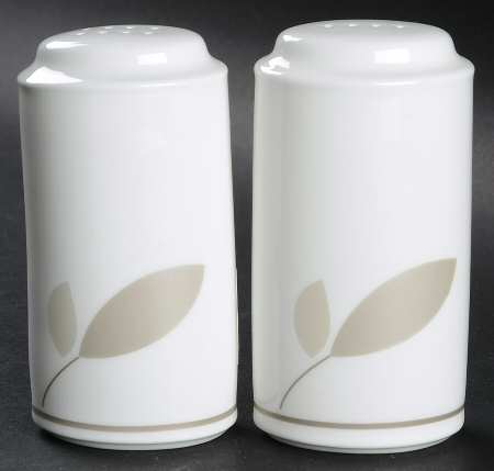 Silk Bay Salt & Pepper Set