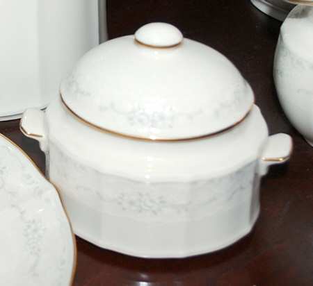 7307 Sugar Bowl & Lid