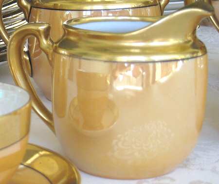N3820 Creamer