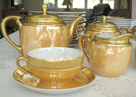 N3820 Teapot & Lid