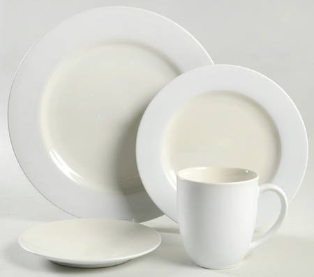 Colorwave White 4 Piece Place Setting by Noritake