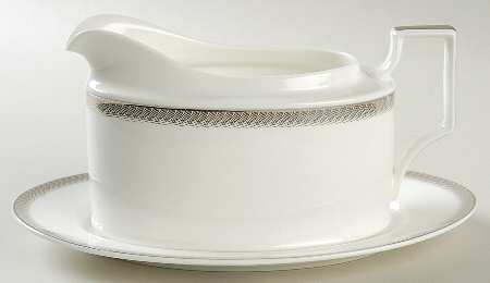 Sinclair Platinum Gravy Boat & Underplate/Relish