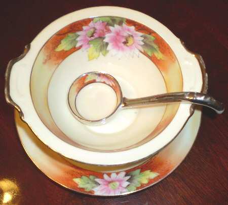 N3553 Mayonnaise & Ladle w/Underplate
