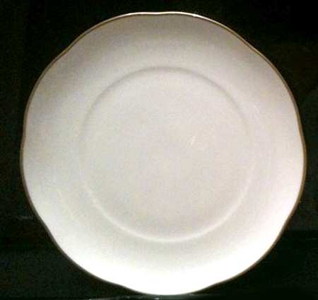 9775 by Noritake