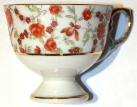 C-8814 Red Footed Cup