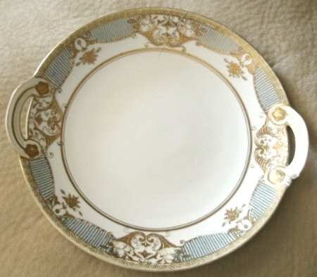 N3844 Handled Cake Plate