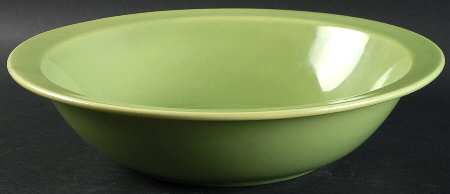 Hollywood Craftsmen 10" Round Vegetable Bowl