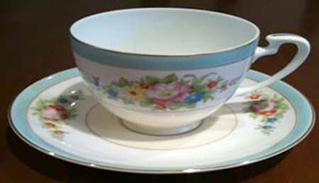 N3849 Footed Cup & Saucer Set