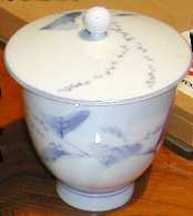 8870 Asian Flat Cup with Lid