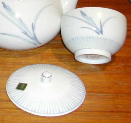 8864 Sugar Bowl & Lid
