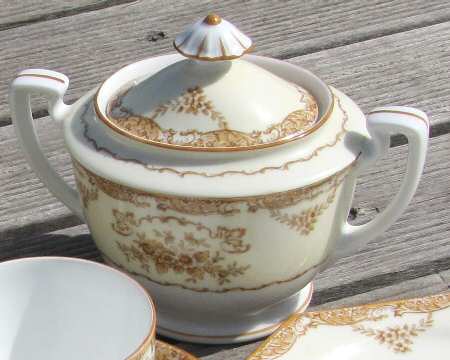 N3600 Sugar Bowl & Lid