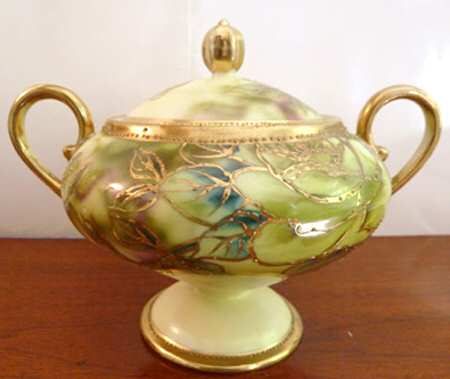 N3877 Sugar Bowl & Lid