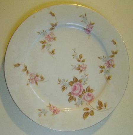 N3887 Dinner Plate