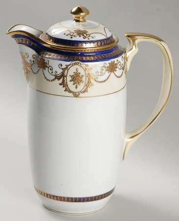 N3891 Chocolate Pot & Lid
